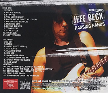 jeff beck osaka july 8,2005 cd passing hands tray